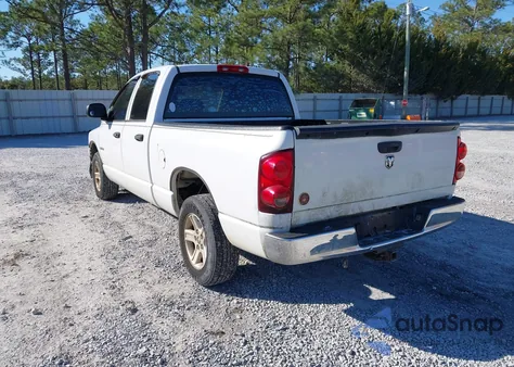 2007 Dodge Ram 1500 Slt z USA, uszkodzony, nr VIN 1D7HA18P17J506731